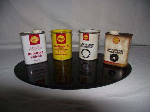 OLD OIL CANS
